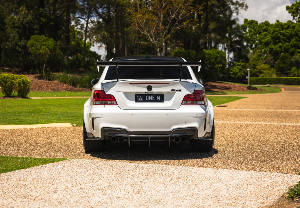 2011 BMW 1M - Image 6 of 31