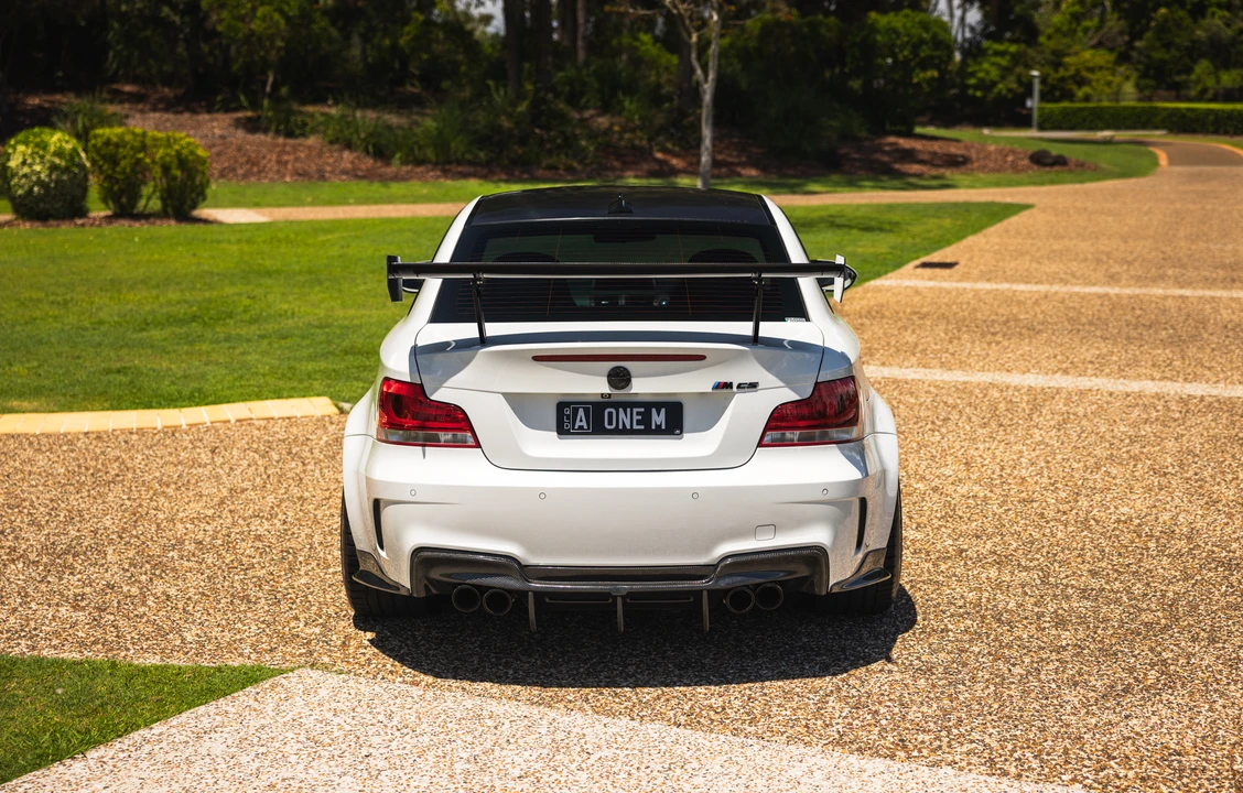 2011 BMW 1M - Image 15 of 31
