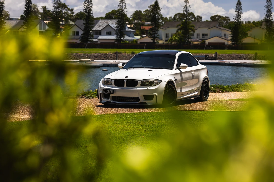 2011 BMW 1M - Image 19 of 31