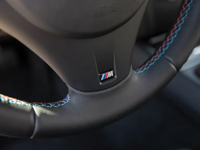 2011 BMW 1M - Image 13 of 31