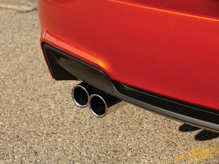 2011 BMW 1M - Image 26 of 31