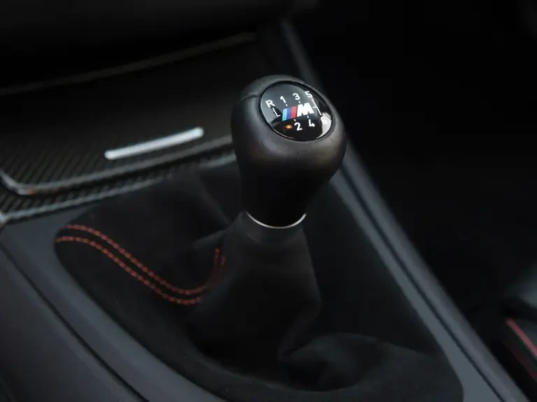 2011 BMW 1M - Image 15 of 31