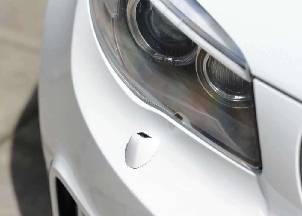 2011 BMW 1M - Image 28 of 31