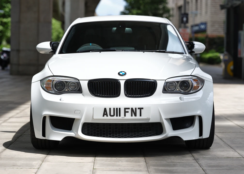 2011 BMW 1M - Image 10 of 31