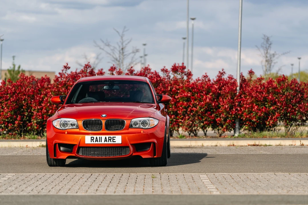 2011 BMW 1M - Image 11 of 31