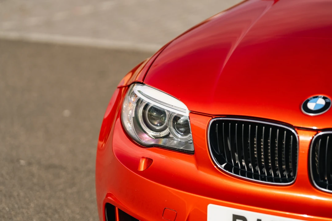 2011 BMW 1M - Image 15 of 31