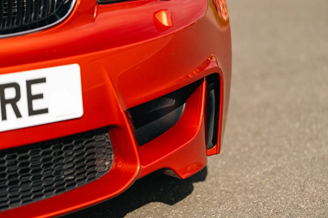 2011 BMW 1M - Image 17 of 31