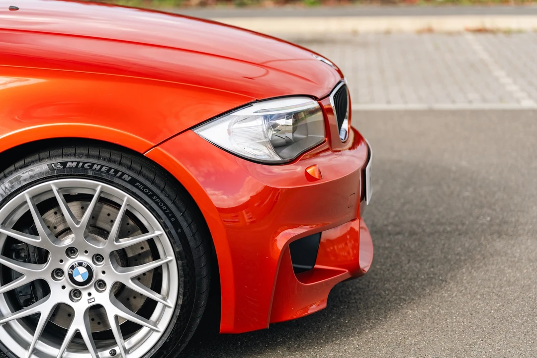 2011 BMW 1M - Image 29 of 31