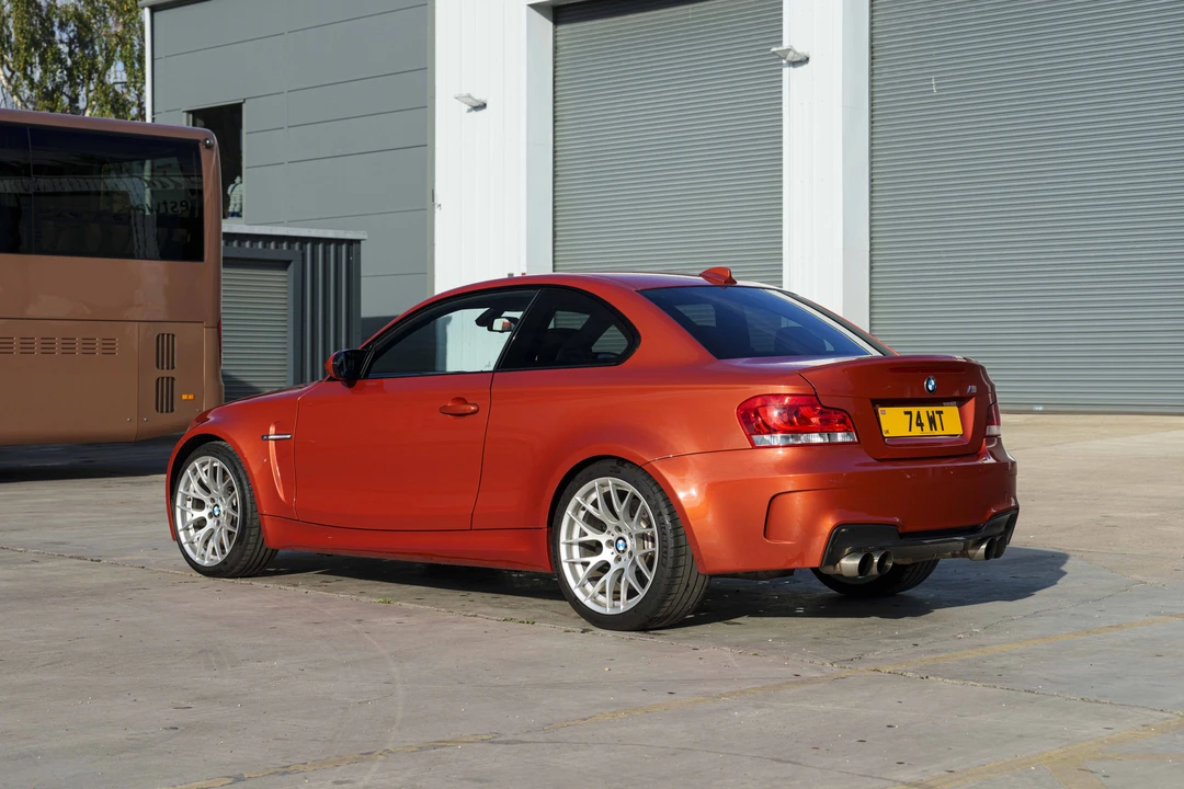 2011 BMW 1M - Image 6 of 31
