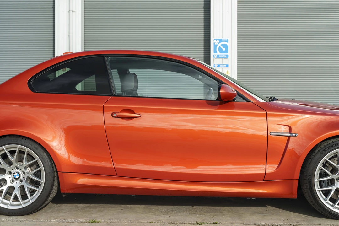 2011 BMW 1M - Image 14 of 31