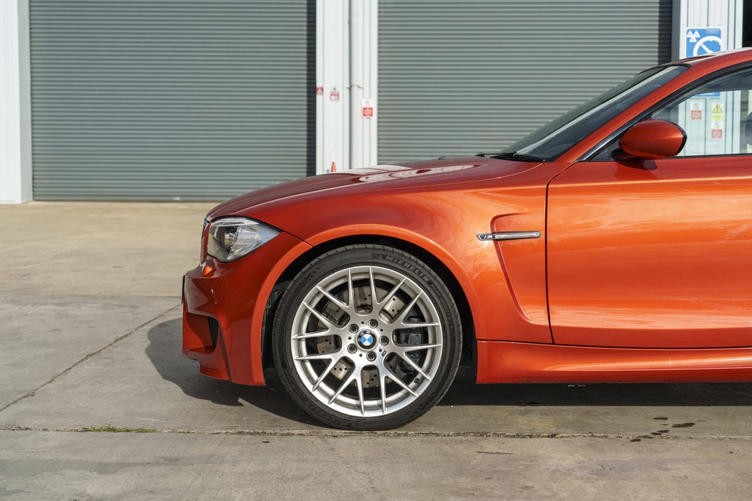 2011 BMW 1M - Image 22 of 31