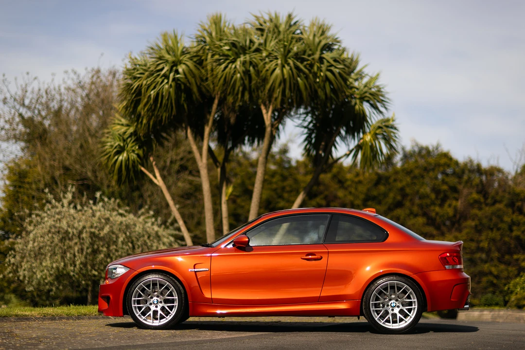 2011 BMW 1M - Image 12 of 31