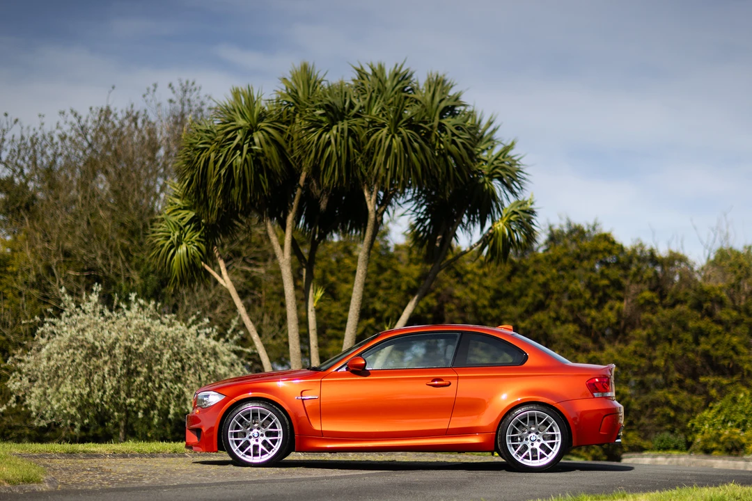 2011 BMW 1M - Image 13 of 31