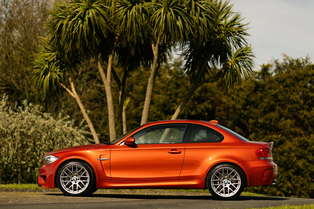 2011 BMW 1M - Image 8 of 31