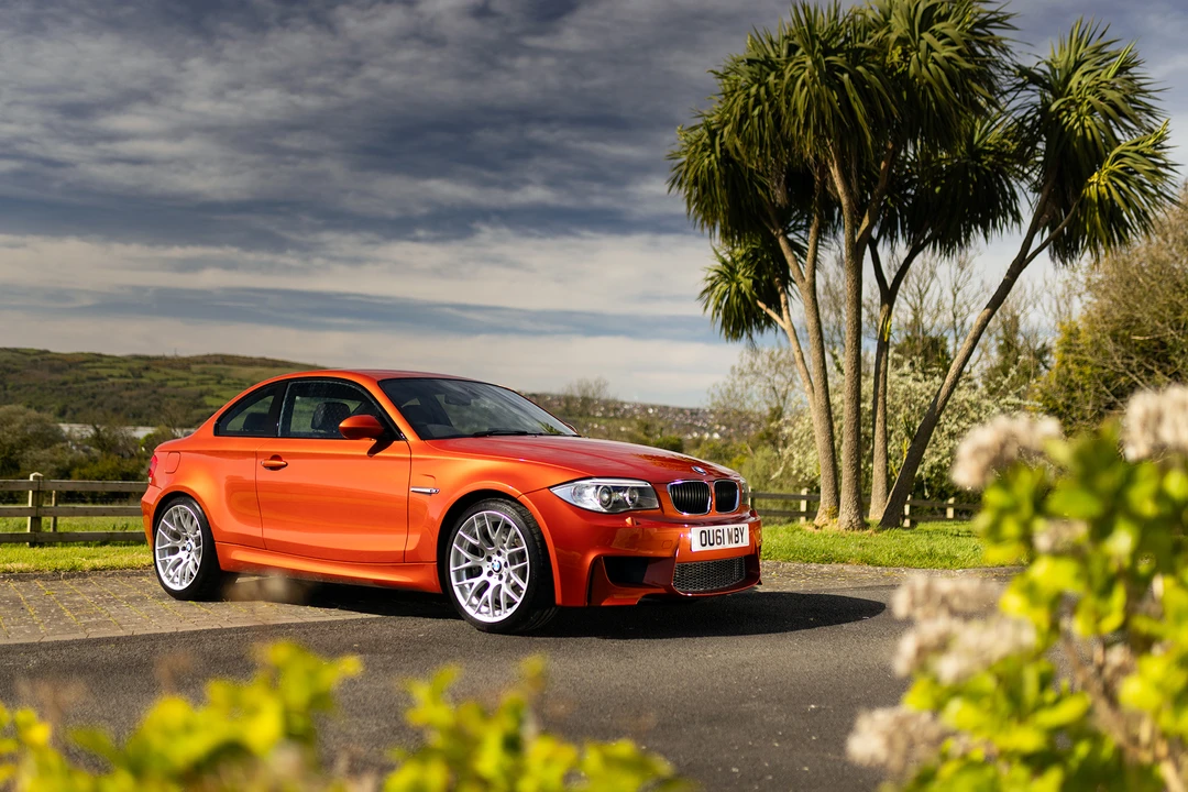 2011 BMW 1M - Image 16 of 31