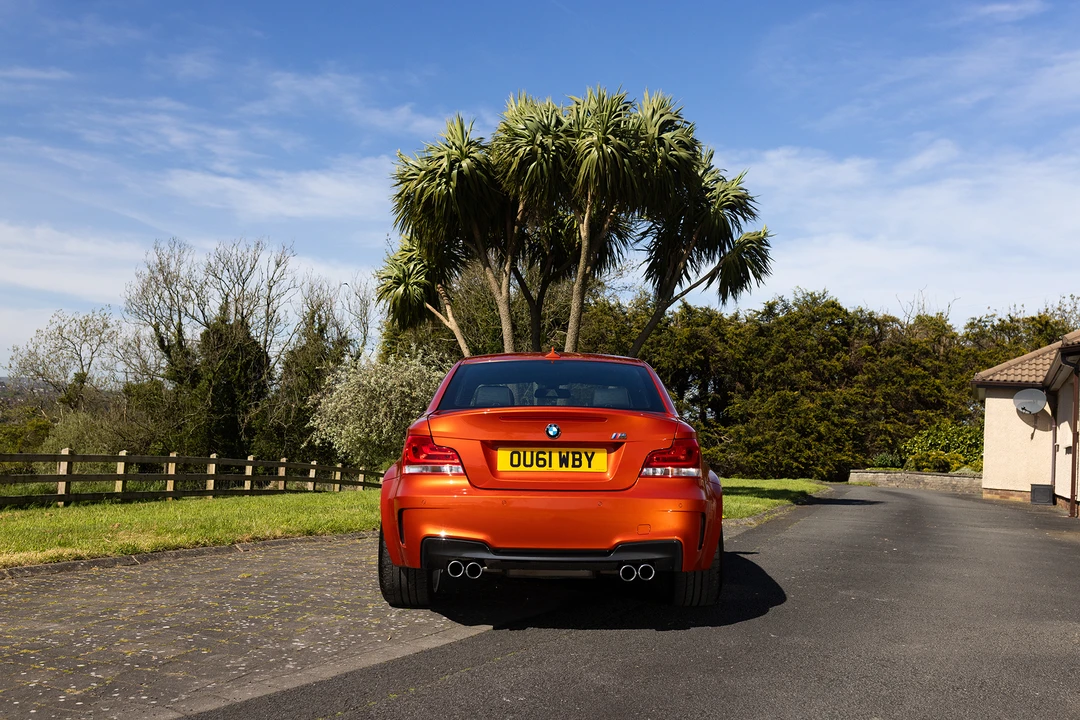 2011 BMW 1M - Image 24 of 31
