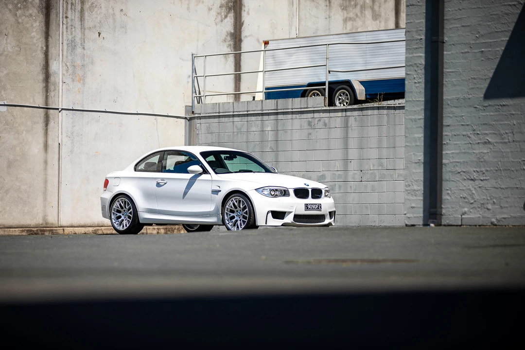 2011 BMW 1M - Image 24 of 31