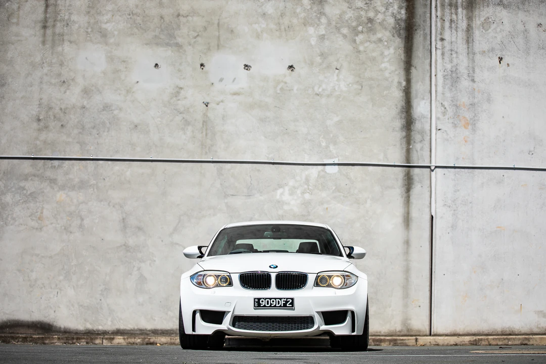 2011 BMW 1M - Image 21 of 31