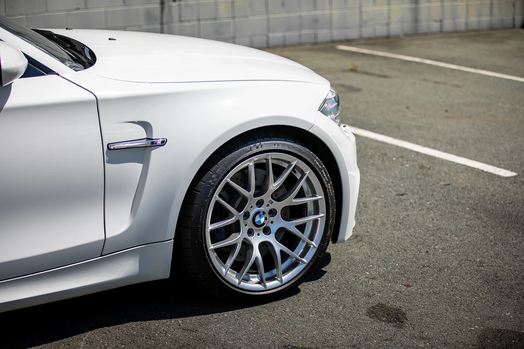 2011 BMW 1M - Image 29 of 31