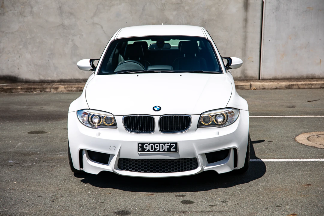 2011 BMW 1M - Image 10 of 31