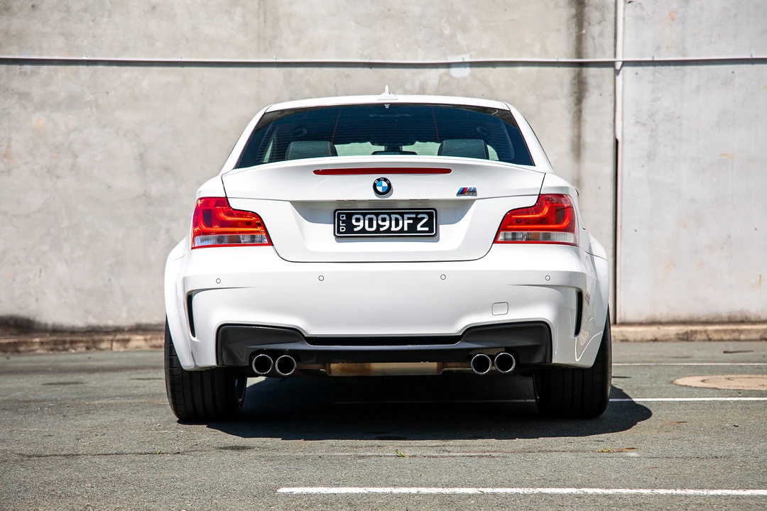 2011 BMW 1M - Image 6 of 31