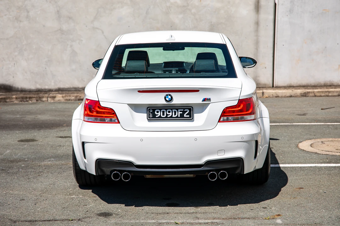 2011 BMW 1M - Image 14 of 31