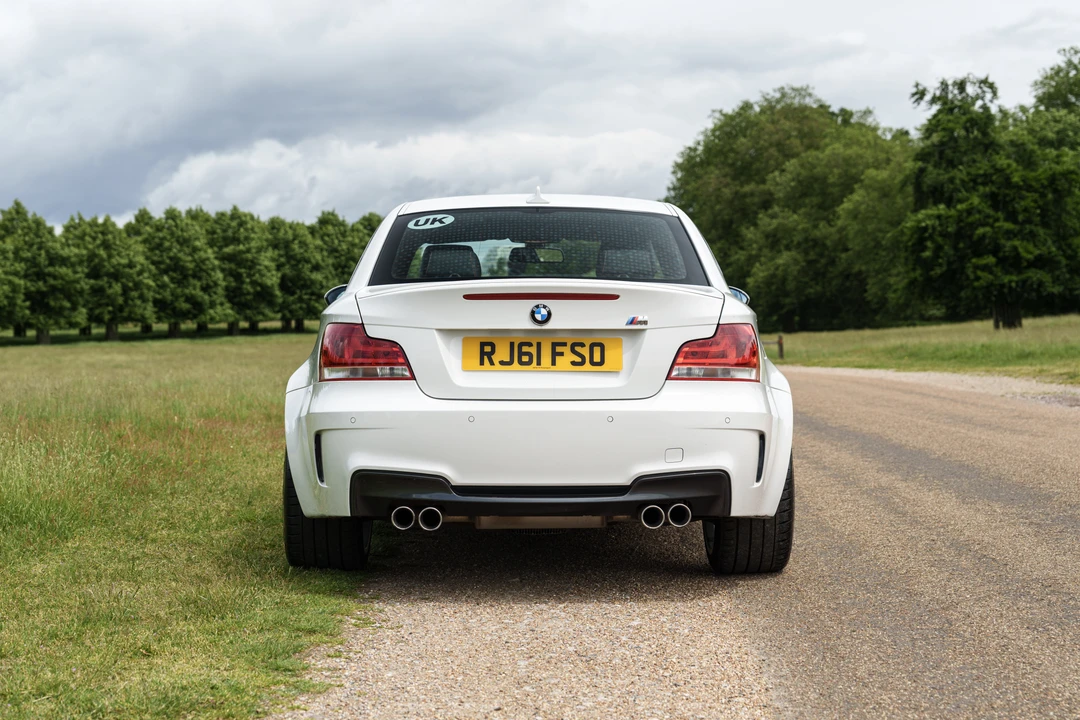 2011 BMW 1M - Image 6 of 31