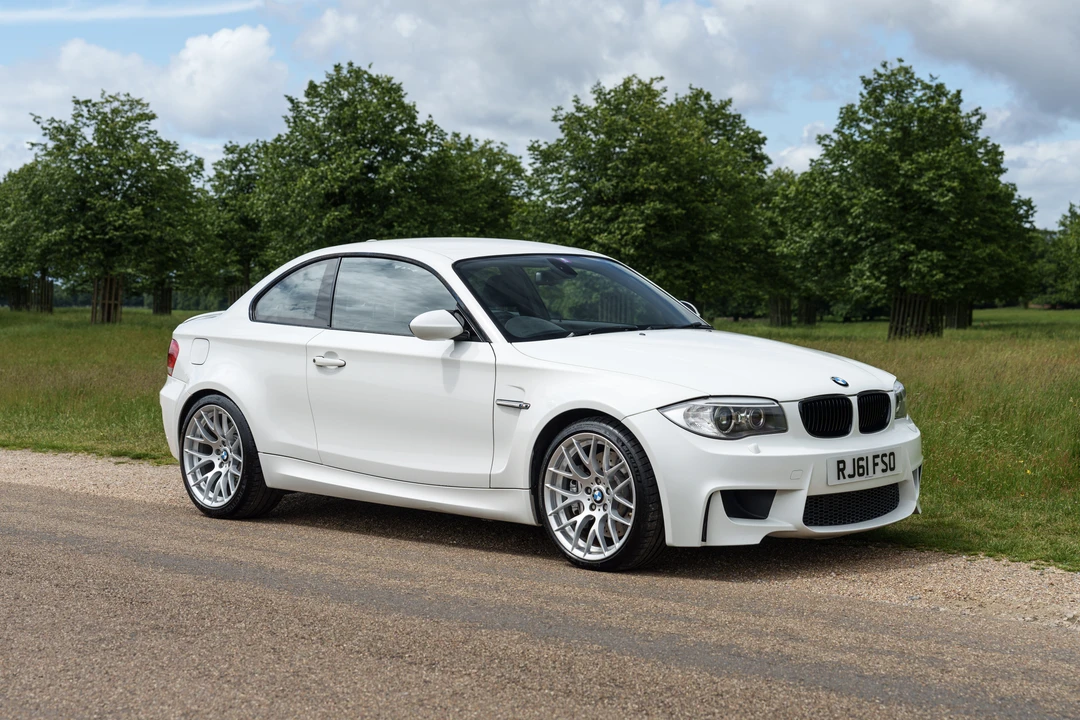 2011 BMW 1M - Image 9 of 31