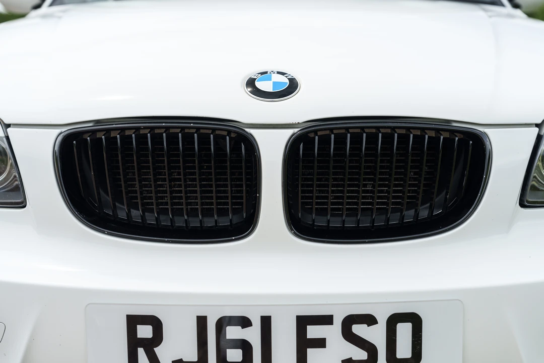 2011 BMW 1M - Image 16 of 31