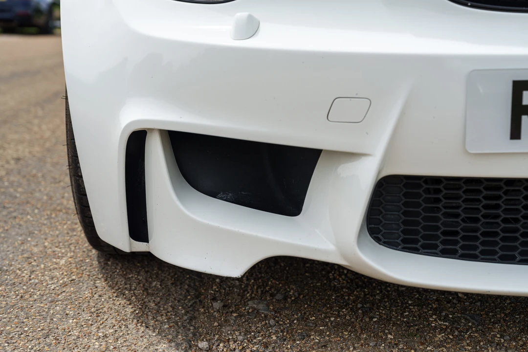 2011 BMW 1M - Image 22 of 31