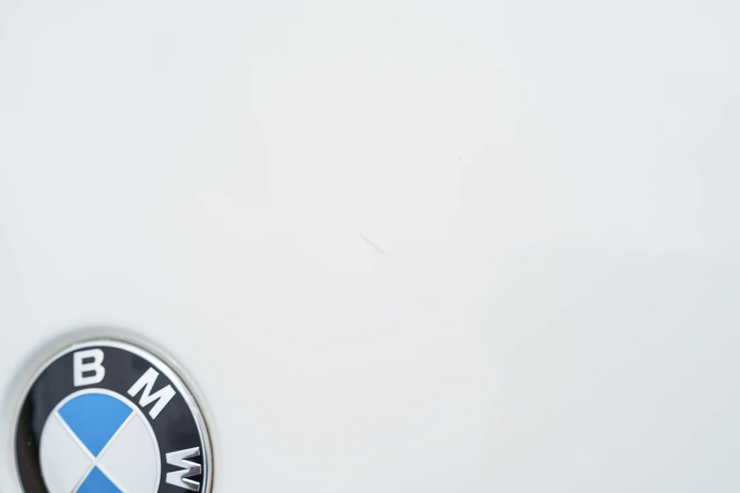 2011 BMW 1M - Image 29 of 31
