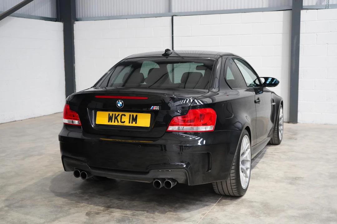 2011 BMW 1M - Image 15 of 31
