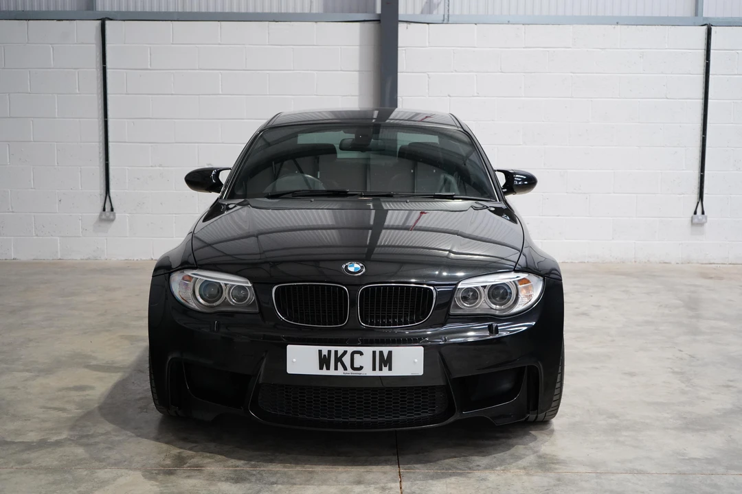 2011 BMW 1M - Image 2 of 31