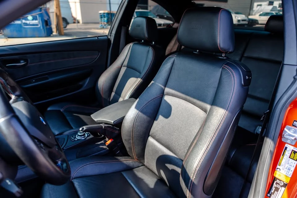 2011 BMW 1M - Image 6 of 20