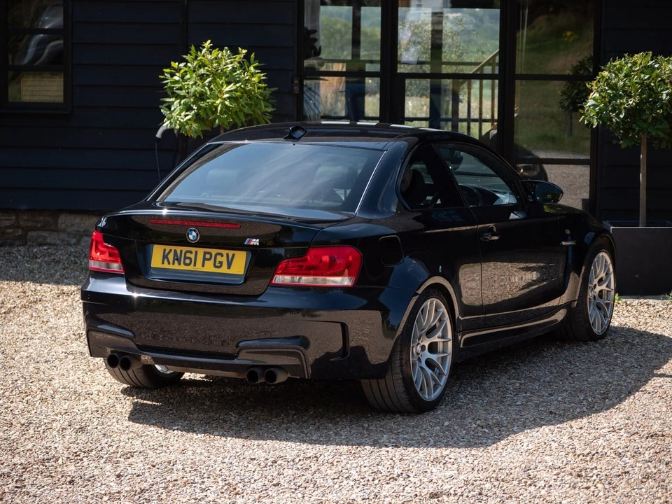 2011 BMW 1M - Image 21 of 30