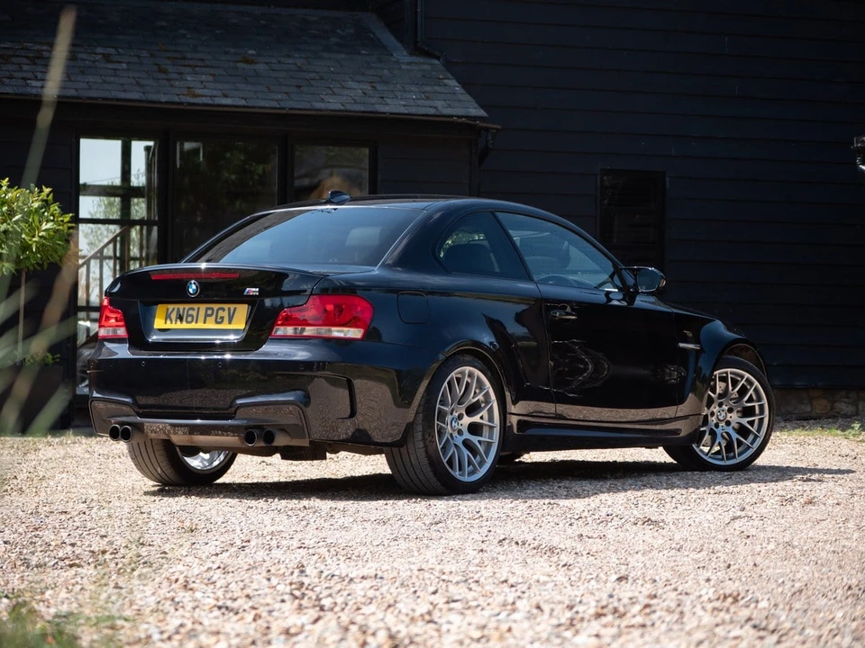 2011 BMW 1M - Image 2 of 30