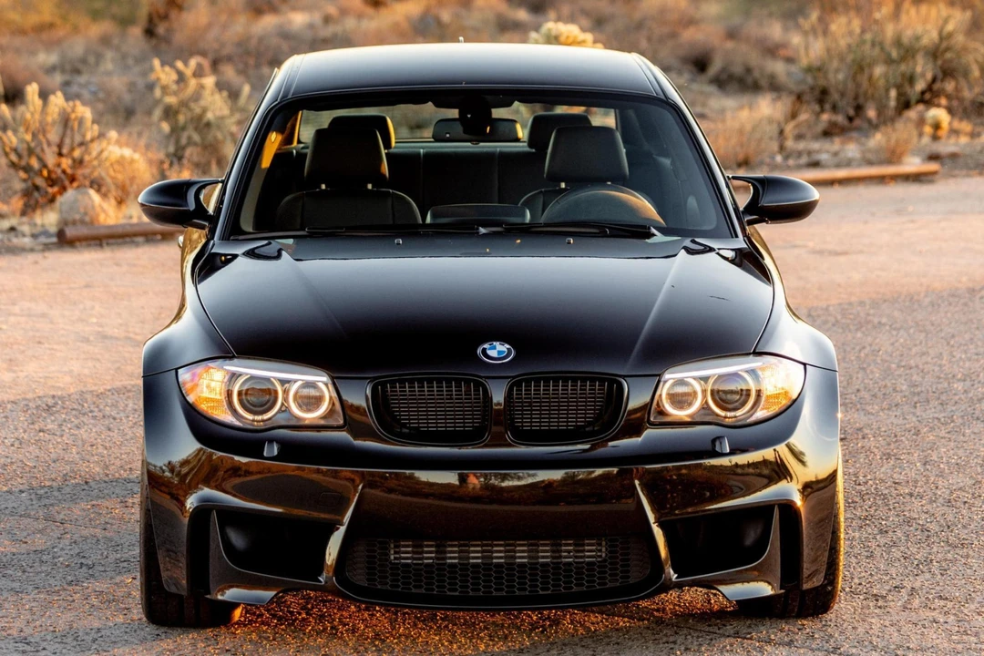 2011 BMW 1M - Image 2 of 31