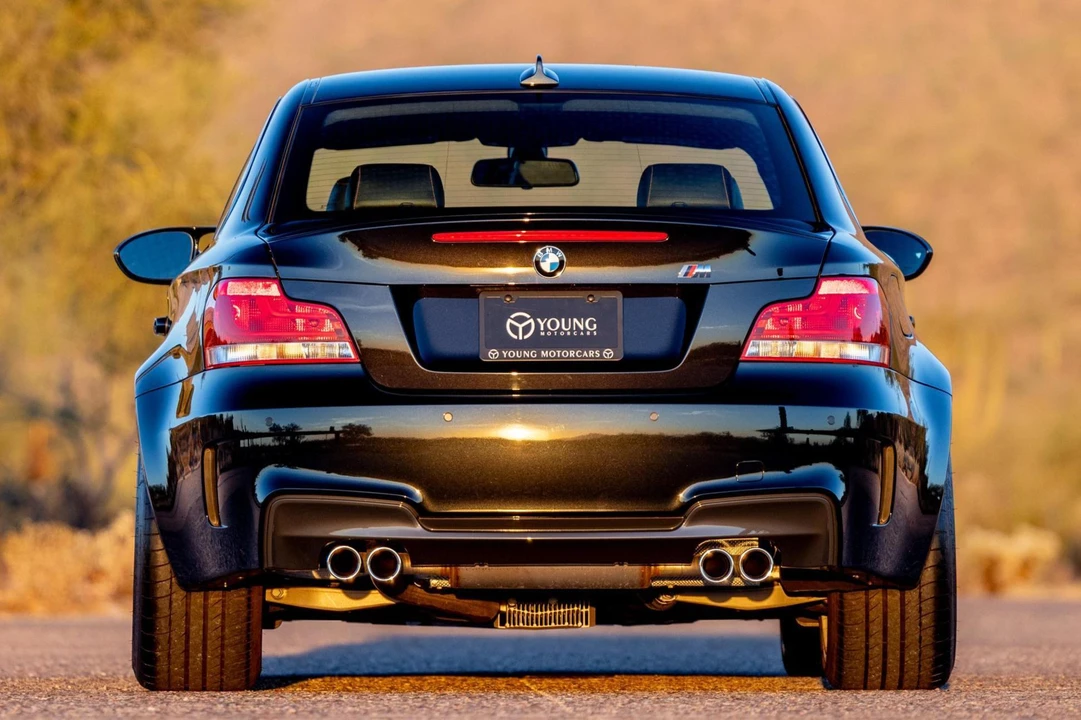 2011 BMW 1M - Image 5 of 31