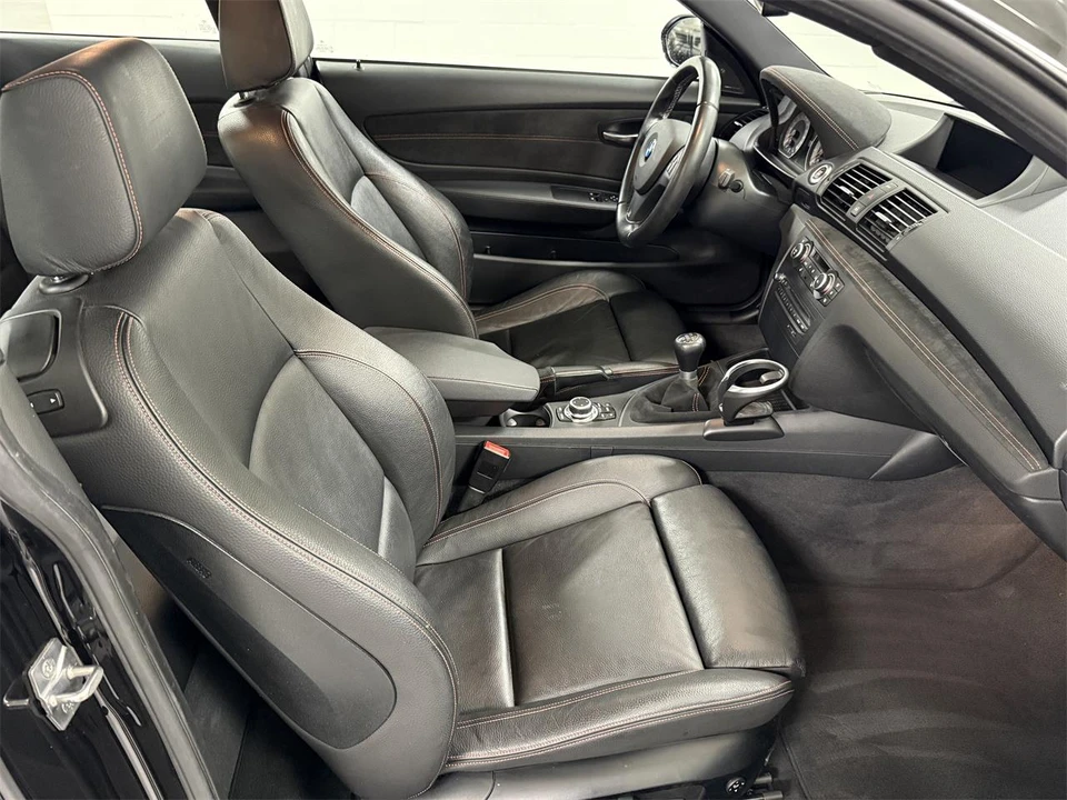 2011 BMW 1M - Image 21 of 24