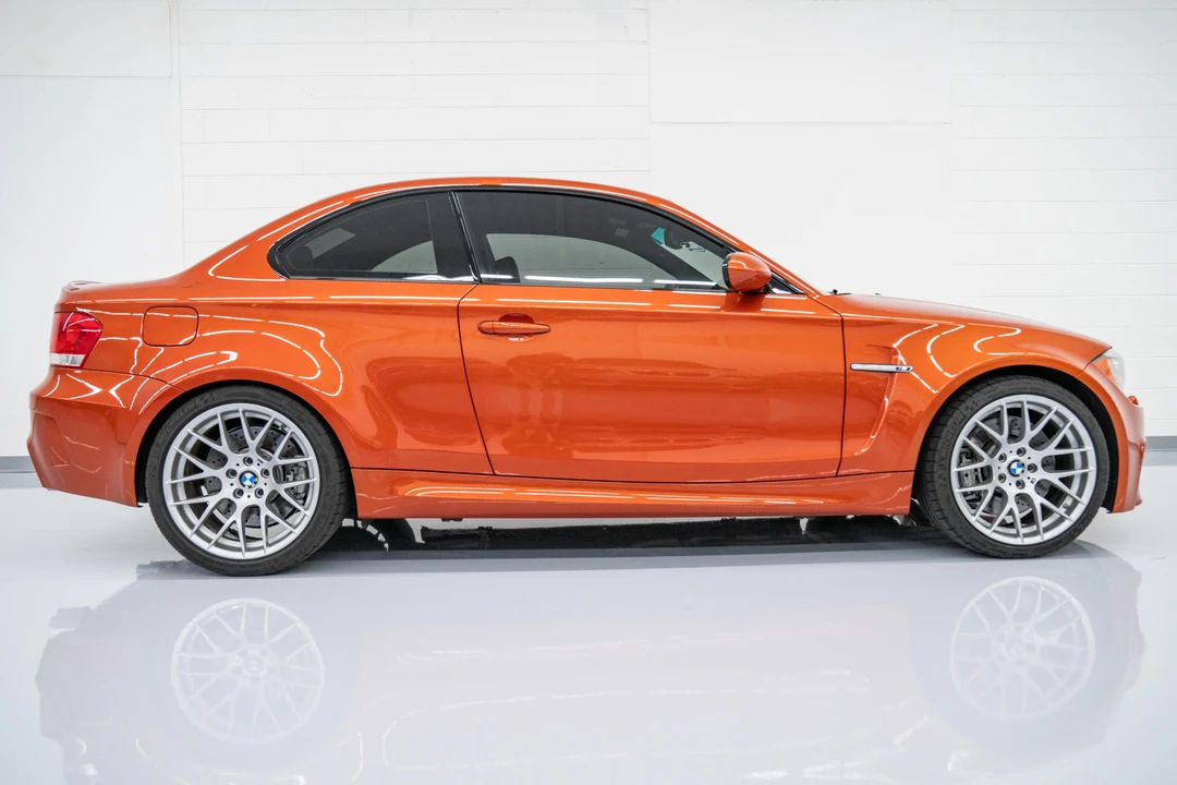 2011 BMW 1M - Image 10 of 31