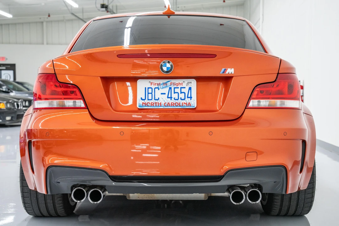 2011 BMW 1M - Image 5 of 31