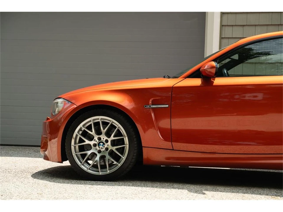 2011 BMW 1M - Image 15 of 31