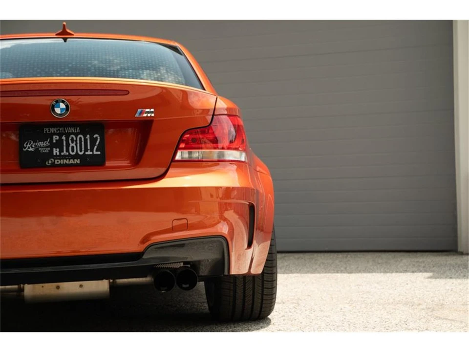 2011 BMW 1M - Image 11 of 31