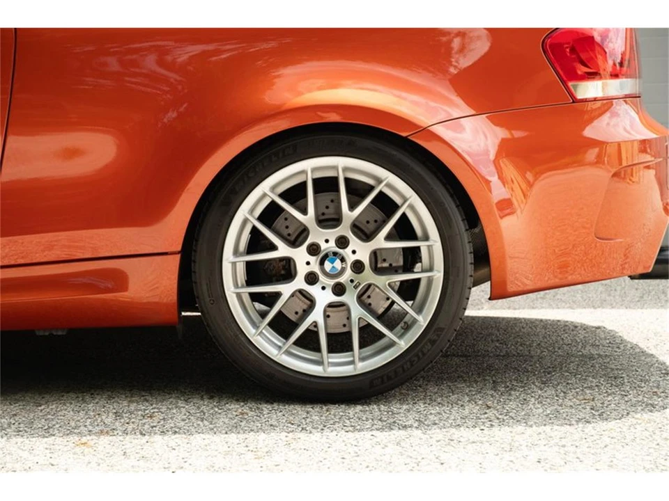 2011 BMW 1M - Image 25 of 31