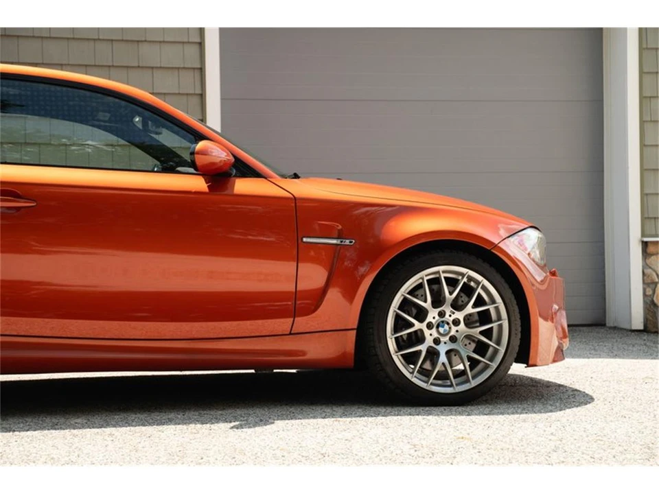 2011 BMW 1M - Image 6 of 31