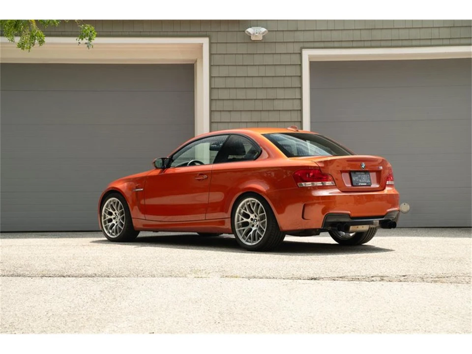 2011 BMW 1M - Image 12 of 31
