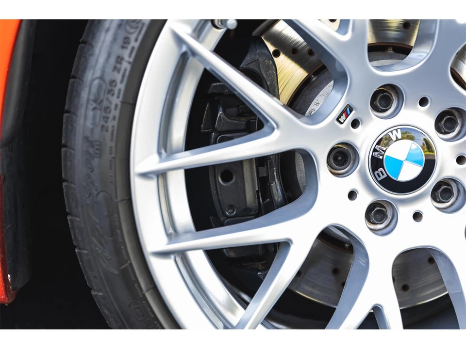 2011 BMW 1M - Image 16 of 31