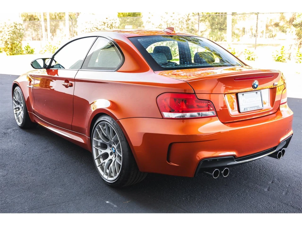 2011 BMW 1M - Image 6 of 31