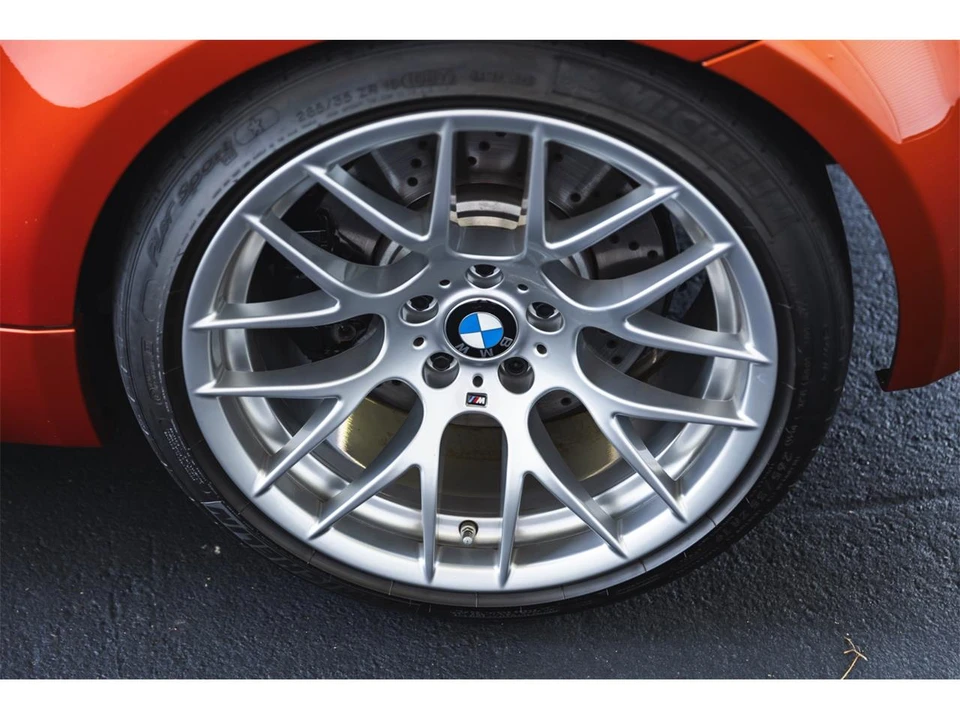 2011 BMW 1M - Image 21 of 31