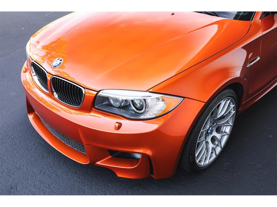 2011 BMW 1M - Image 11 of 31
